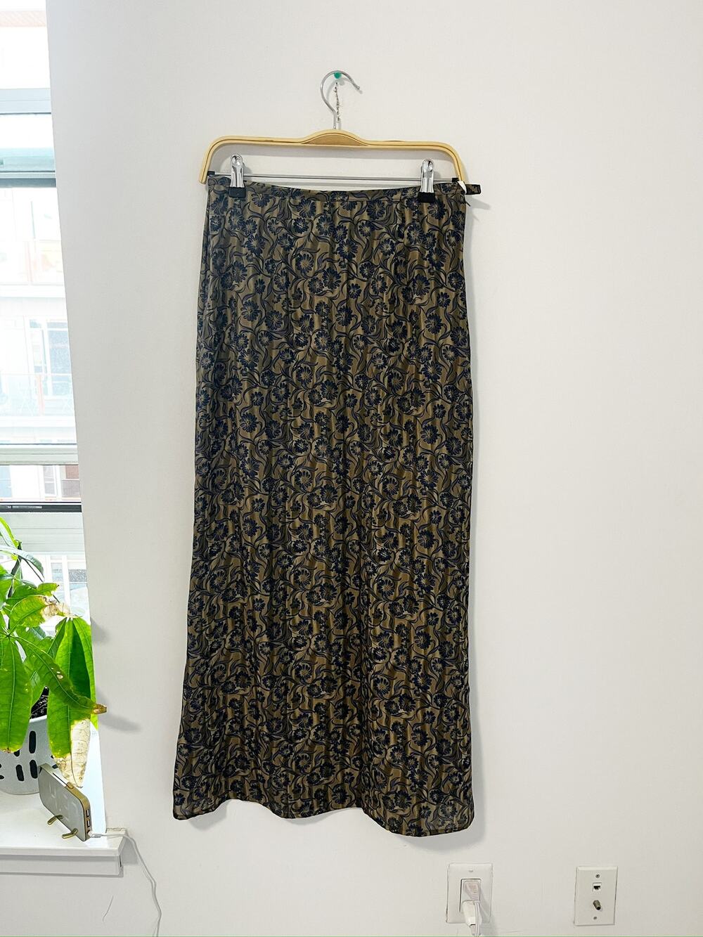 Vintage Jonathan Martin Gray & Purple Maxi Skirt Size 9